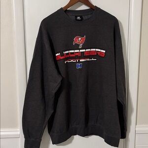 Tampa Bay Buccaneers Crewneck Sweatshirt